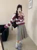 Suéter pullover de tricô com listras de lantejoulas estilo coreano, gola redonda, novo lançamento outono e inverno 2026, solto, casual, versátil, para mulheres
