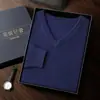 Novo Suéter de Caxemira Liso para Outono e Inverno Masculino, Gola V de Manga Longa Pulôver Suéter Solto, Adequado para Uso Casual de Negócios