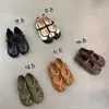 Zapatos retro de pezuña de cerdo para mujer, de suela blanda, con una sola tira, zapatos planos, zapatos de punta dividida para mujer Primavera y Otoño 2026, zapatos Mary Jane