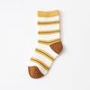 Calcetines para Niños 2026 Otoño Nuevos Calcetines Rayados de Media Pantorrilla Estilo Academia Calcetines Deportivos Calcetines para Bebé Clase a Calcetines de Media Pantorrilla con Borde Holgado