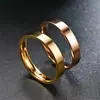 Anel com gravação em aço titânio espelhado de 4mm Europeu e Americano Anel de Titânio Espelhado com Gravação Anel de Aço Titânio Espelhado com Gravação Anel de Aço Inoxidável com Placa Clara Joias Moda Japonesa e Coreana Atacado