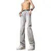 Jeans para hombre al por mayor transfronterizos, estilo fino de primavera y otoño, vibra americana, elásticos, pierna curva, corte ajustado, pierna recta, pantalones ligeramente acampanados