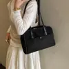 Maletín Retro de Gamuza para Mujer Otoño e Invierno 2025 Nuevo de Moda Coreana Bolso Tote Simple de Gran Capacidad