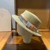 2025 Nuevo Sombrero de Paja Plano Estilo Francés Retro Sombrero de Sol para Vacaciones de Verano en la Costa para Mujer Estilo Fresco de Marea Ancha Cyber Celebridad