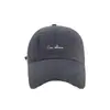 Gorra de Béisbol Suave con Bordado de Letras Fresca y Elegante para Mujer, Moda Versátil de Primavera y Verano con Visera Protectora del Sol