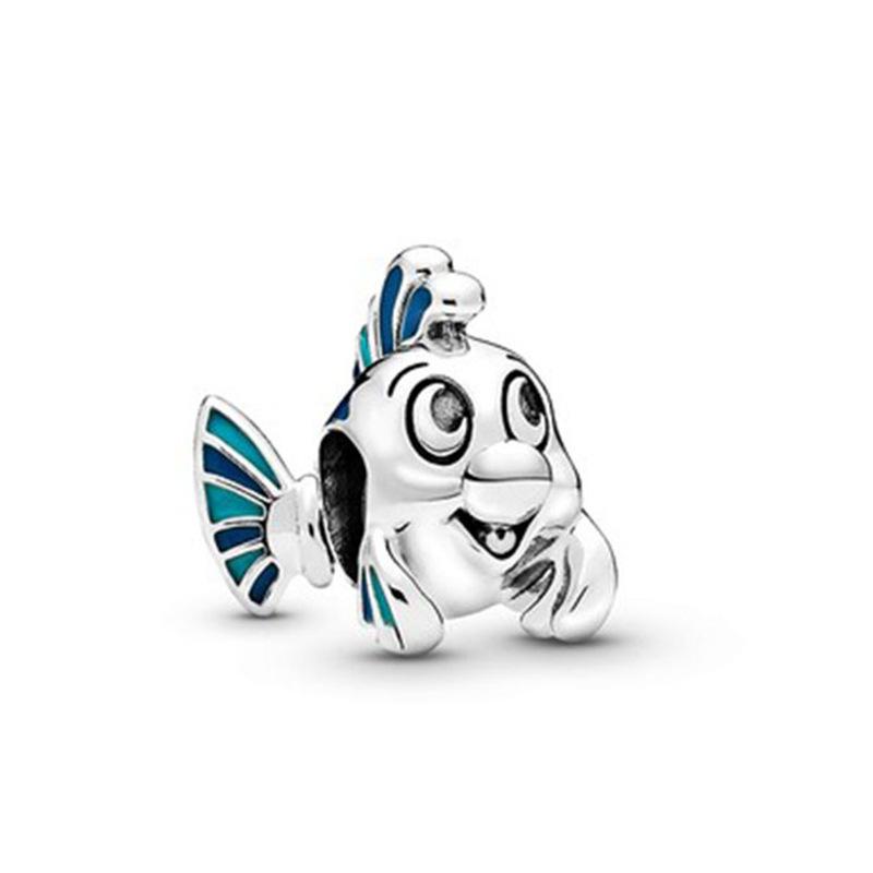 5 (1)迪士尼系列,小美人鱼系列小比目鱼弗劳德串饰0.8