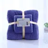 Venta al por mayor del fabricante Toalla Gruesa de Terciopelo de Coral Juego de Toallas de Baño para el Hogar Color Sólido Suave Absorbente Secado Rápido Toalla de Playa