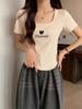Camiseta Feminina de Algodão Puro com Gola Quadrada, Manga Curta, Barra Irregular, Verão, Versátil, Estampa Peixe Esqueleto, Slim