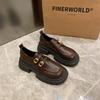 Sapatos Oxford de Couro Marrom Estilo Britânico Retrô para Mulheres 2025 Outono e Inverno Novos Flats JK Estilo Japonês Sapatos Loafer Versáteis de Solado Grosso