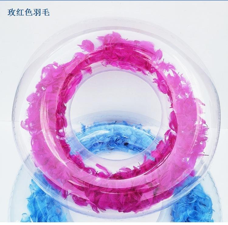 玫红色