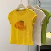 Camiseta de manga corta con cuello redondo, estampado divertido, estilo dulce para mujer, versátil para el verano, rejuvenecedora, corte ajustado, hombros normales, top corto