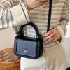 Bolso Exquisito y Compacto para el Trabajo, Nuevo Modelo 2026 para Mujer, Bolso Cuadrado Pequeño Cruzado de Lujo Ligero de Nicho de Gama Alta