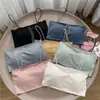 Top de Tubo Estilo Corto Chica Picante con Hermoso Diseño en la Espalda, Camisola con Almohadillas en el Pecho, Ropa Interior Cómoda de Seda de Hielo como Capa Base