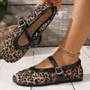 Sapatos casuais femininos plus size transfronteiriços, novidade da temporada de verão 2026, malha respirável, estampa de leopardo, slip-on, sapatos de comércio exterior para mulheres