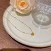 Joyería Transfronteriza Europea y Americana Moda y Exquisito Colgante Nicho Cadena Clavicular No Descolorante Oro de 18K Acero Titanio Accesorios de Collar para Mujer