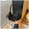 Bolso de hombro cruzado para mujer 2026 otoño, nuevo diseño de moda, lunares de alta costura, bolso de mano moderno versión coreana
