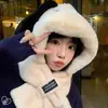 Chapéu e Cachecol Protetor de Pelúcia com Orelhas de Cachorro Fofas, Tudo-em-Um, Chapéu Lei Feng para Mulheres no Outono e Inverno, Rosto Pequeno e Conjunto Quente de Duas Peças