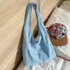 2026 Otoño Temprano Nuevo Llegada Gran Capacidad Color Sólido Estilo Coreano Dulce Bordado Lazo Nudo Trabajo Personalidad Viaje Diario Bolso de Hombro Único Moderno