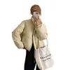 2026 Nueva Chaqueta de Plumas Informal de Moda Estilo Coreano con Cuello Alto Corto para Mujeres Menudas, Abrigo Acolchado de Estudiante para Invierno