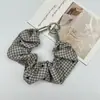 Scrunchie de Tecido Xadrez e Bolinhas Retrô Cordão Anti-perda Curto Cordão de Celular de Alta Qualidade Chaveiro Premium da Moda