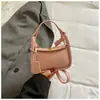 Shuai Mi Home 2026 Bolso Cruzado de un Solo Hombro Nuevo de Moda, Bolso Cuadrado Pequeño de Gran Capacidad Retro de Lujo Sencillo para Viajes con un Tacto de Alta Calidad