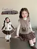 Vestido de menina, nova coleção outono/inverno 2026: colete estiloso de pele sintética infantil, suéter de manga longa e saia com forro de fleece - um conjunto de três peças