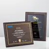 Tarjeta de autorización de madera maciza de fibra de carbono hecha medalla de madera de alta calidad placa de honor de distribuidor recuerdo para colgar en la pared