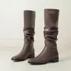 Botas Martin de cano alto com salto médio para outono e inverno, botas femininas de tamanho grande, bico redondo, sola de borracha macia, botas de couro leves, sem cadarço, salto quadrado