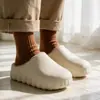 Pantuflas de Algodón para Mujer Otoño Invierno Hogar Interior Exterior Suela Gruesa Antideslizantes Impermeables Cálidas Pantuflas de Felpa Pareja Hombres