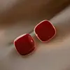 Brincos Vintage Elegantes de Feijão Vermelho e Acácia Femininos 2023 Novo Estilo Brincos Design com Senso de Personalidade Brincos de Nicho Outono e Inverno