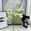 Flor Artificial Borboleta com 2 Galhos, Flor Artificial Peônia, Decoração de Casamento Hotel, Flor Artificial Atacado Transfronteiriço, Flor Artificial