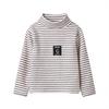 Camiseta interior para niños 2025 de cuello alto medio con forro polar a rayas de manga larga, top cálido para niños y niñas, ropa infantil de estilo coreano para otoño e invierno