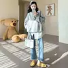 Otoño 2025 Nueva Moda Estilo Americano Sudadera Gris Falso Dos Piezas Corte Holgado Favorecedor Versátil Top de Maternidad