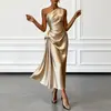 Otoño 2026 Nueva Moda Femenina Exportación Europea y Americana Vestido Largo Francés Elegante Sin Mangas Hombros Descubiertos Vestido Halter