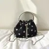 Elegante Mochila Xiaomi para Mujer 2026 Otoño Nueva Llegada Bolso Cruzado de Lunares de Moda Bolso de Cadena para el Trabajo y el Viaje Bolso de Cubo de Mano