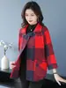 Novo Casaco Xadrez de Outono 2026 para Mães, Blusa Plus Size, Cardigan de Tricô para Mulheres de Meia-Idade e Idosas, Roupas de Outono/Inverno