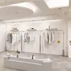 Tienda de Ropa Colgante de Pared Estante de Exhibición de Ropa con Pilares Forma de Alambre de Acero Dibujado Celebridad de Internet Perchas para Estante de Exhibición