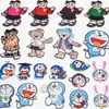 Parche de Tela Bordado Parche Bordado de Computadora de Doraemon Accesorios para Ropa Infantil Oso de Dibujos Animados Pegamento Posterior Parche Termoadhesivo Aplique Insignia