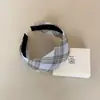 Diadema de Rayas Estilo Coreano de Ala Ancha con Acabado de Alta Gama para Uso Diario, Diadema Versátil y Elegante con Lazo para el Pelo para Mujeres