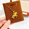 Joyería Chapada en Oro, Collar Atractor de Riqueza, Colgante Tradicional Dinámico de Caballo Llevando Monedas, Caballo del Zodiaco, Joyería de Colgante de Nuevo Estilo Chino