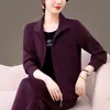 Traje Deportivo de Solapa a la Moda para Mujer 2026 Primavera y Otoño Cárdigan Sudadera Casual Reductor de Edad Tallas Grandes Conjunto de Tres Piezas para Mamá
