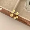 Oferta especial: Brincos Únicos com Design Texturizado Folha de Ouro, Modernos e Tendência, Brincos de Alto Padrão Estilo Francês, Brincos Exquisitos