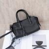 Bolsa feminina de couro legítimo All-match Commuter pequena bolsa quadrada portátil nova bolsa feminina camada superior couro de vaca natural drop bolsa crossbody simples para mulheres