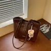 Bolsa de Hombro Tote de Gran Capacidad de Moda Clásica de Verano 2026 para Mujer, Vintage, de Alta Gama, para Viajes
