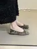 Chuyuji sapatos baixos de balé estilo francês com laço suave outono novo sola macia rasa rolo de ovo vermelho