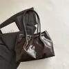 Bolso de hombro estilo coreano, minimalista y versátil para mujer, nueva colección otoño 2026, con un diseño único y adecuado para ir al trabajo