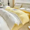 Juego de Cuatro Piezas de Algodón Puro para Dormir sin Tintes Clase A ins Estilo Fresco Pequeño Color Sólido Algodón Lavado Supersuave Sábana Bajera Estilo Sábana de Cama Funda Nórdica Juego de Tres Piezas