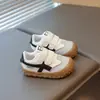 Nuevas Zapatillas de Doble Velcro para Niñas Moda Primavera/Otoño 2026, Zapatos Casuales para Niños Pequeños, Zapatos Infantiles de Moda