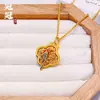 Colgante de Ventana de Flor Hueca Esmaltada en Oro Antiguo con una Urraca Posada en una Flor de Ciruelo Cadena para Suéter Colgante en Estilo Chino Nuevo