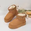 Botas de nieve cálidas transfronterizas europeas y americanas con forro de felpa, suela gruesa, casuales y de moda, engrosadas, disponibles en tallas grandes para venta al por mayor